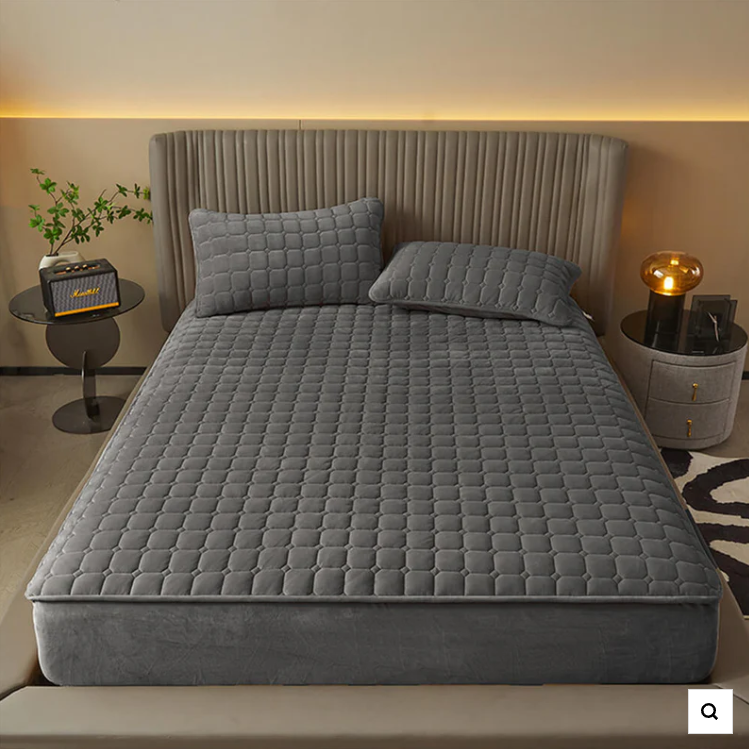 NON-SLIP PLUSH VELVET WARM BED SHEETS