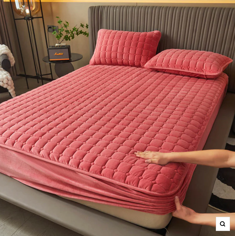 NON-SLIP PLUSH VELVET WARM BED SHEETS