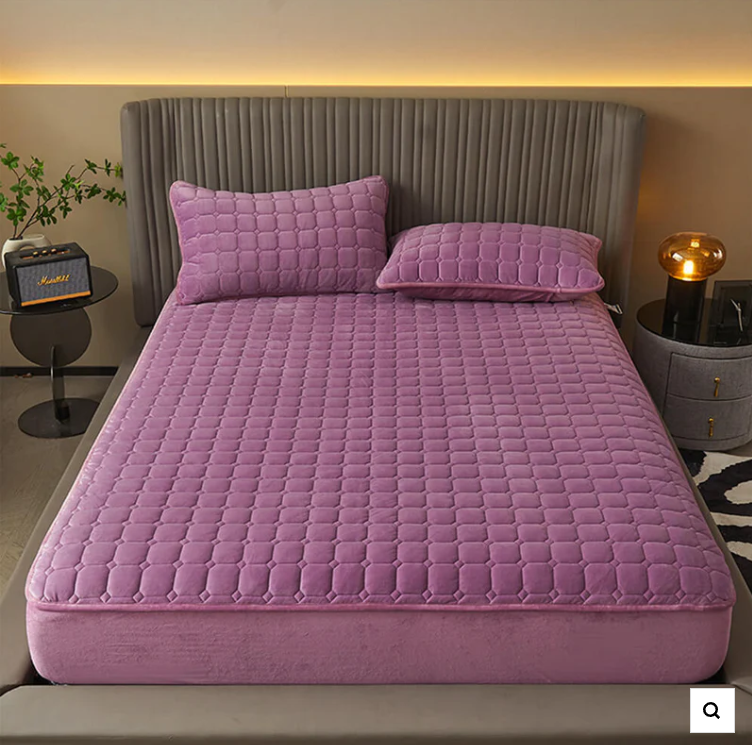 NON-SLIP PLUSH VELVET WARM BED SHEETS