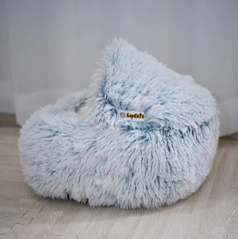 Cozy Winter Pet Bed